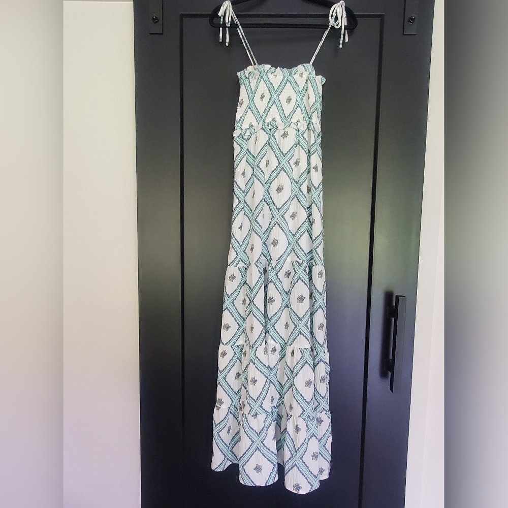 Shoulder tie tiered maxi dress